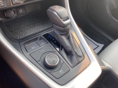 2025 Toyota Rav4 Hybrid XLE Premium