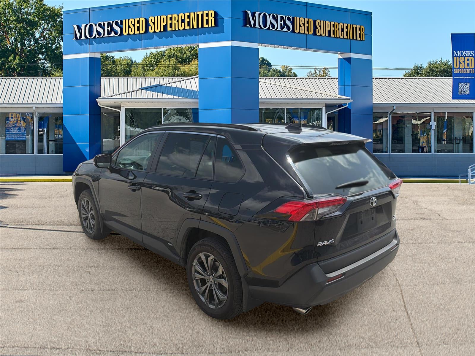 2025 Toyota RAV4 Hybrid XLE Premium