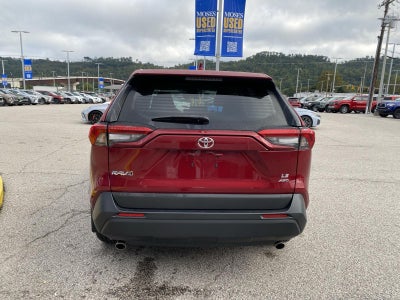 2025 Toyota RAV4 LE
