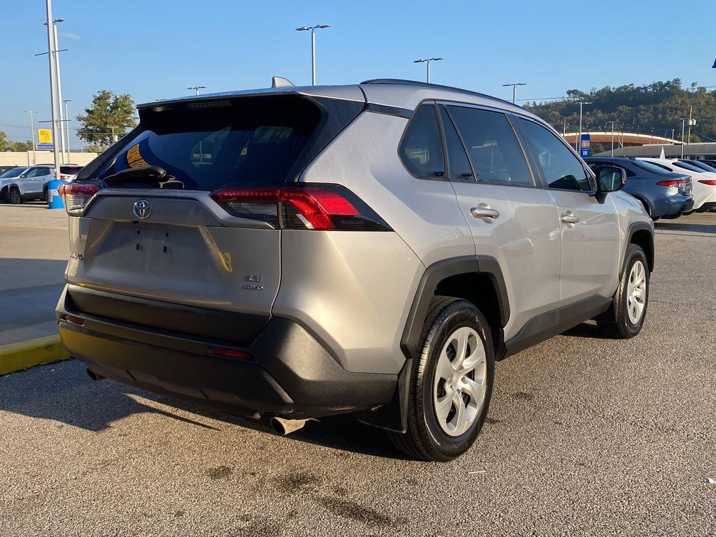 2019 Toyota RAV4 LE