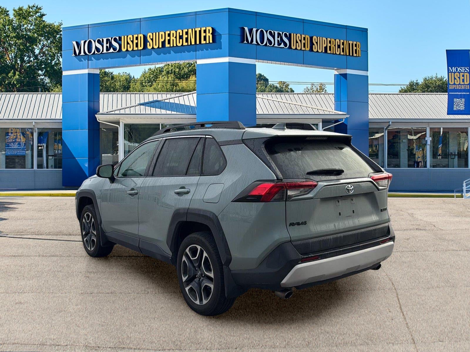 2019 Toyota RAV4 Adventure