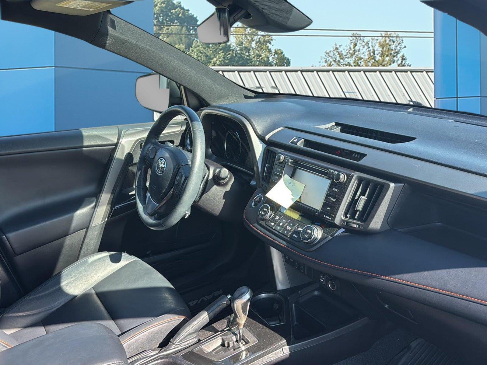 2018 Toyota RAV4 SE