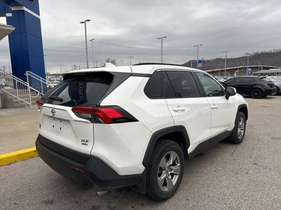 2023 Toyota RAV4 XLE