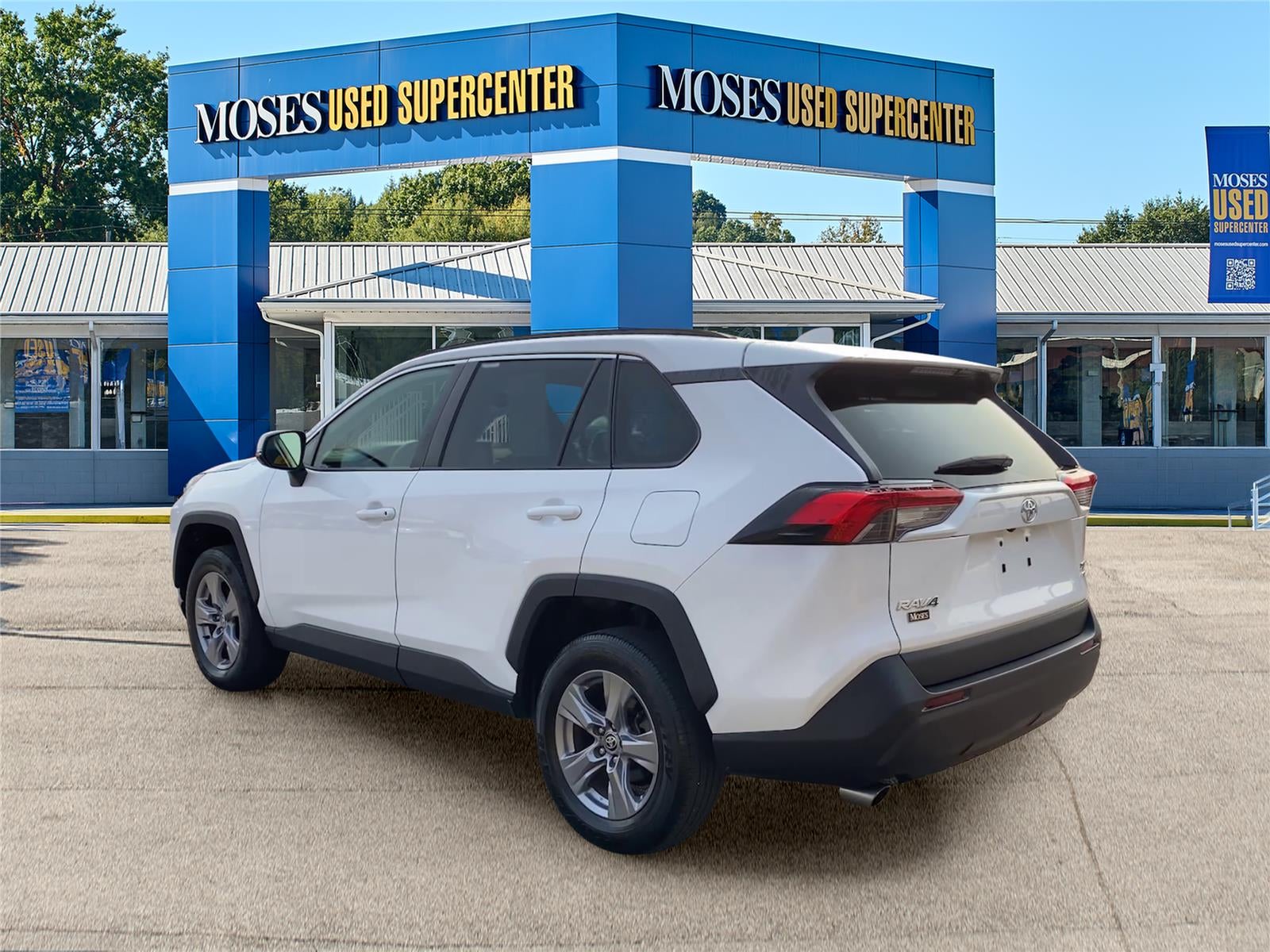 2024 Toyota RAV4 XLE