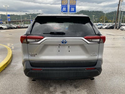 2020 Toyota RAV4 Hybrid XLE