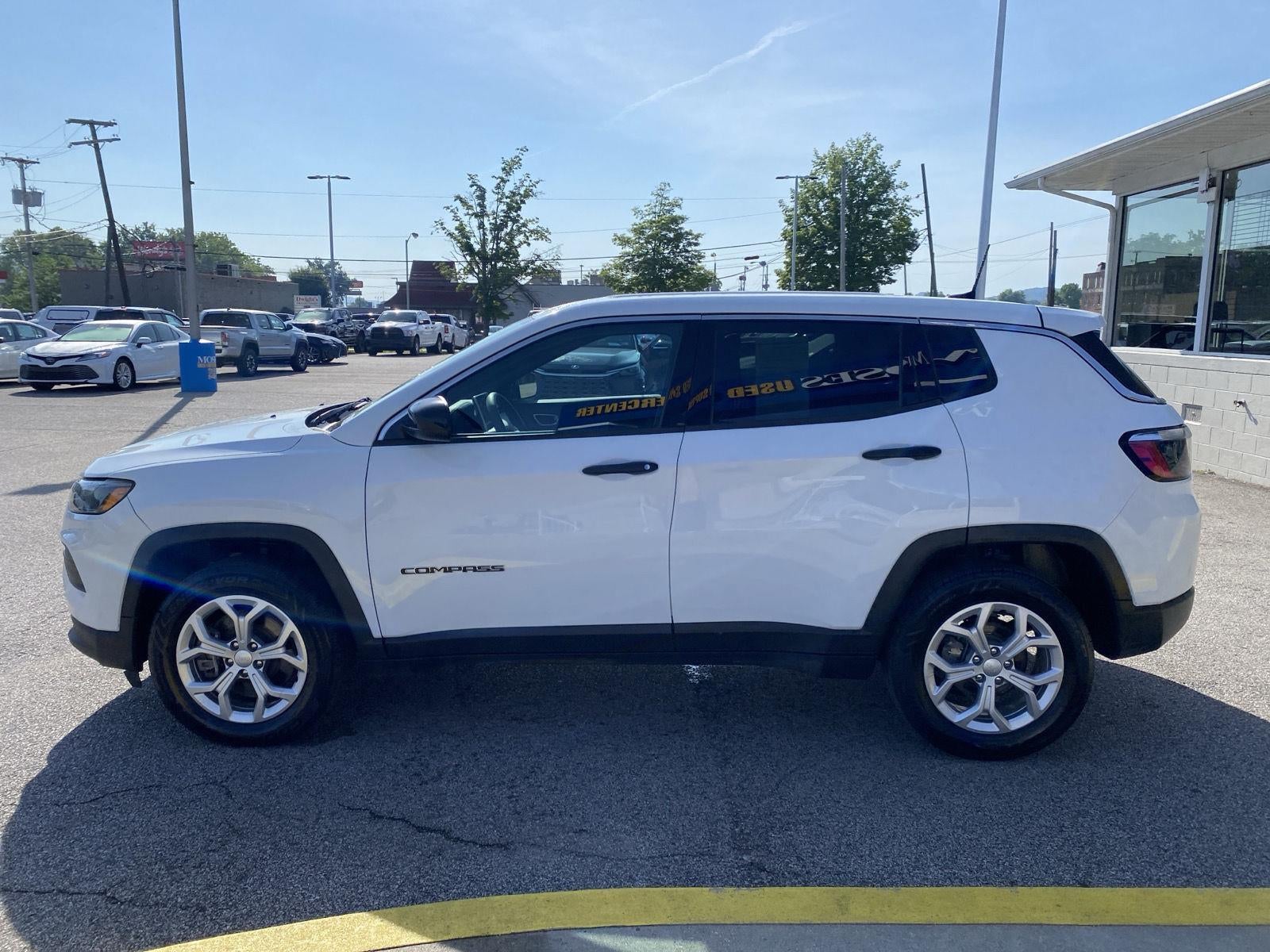 2024 Jeep Compass Sport