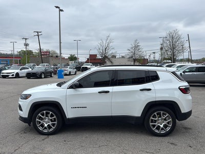 2022 Jeep Compass Latitude Lux