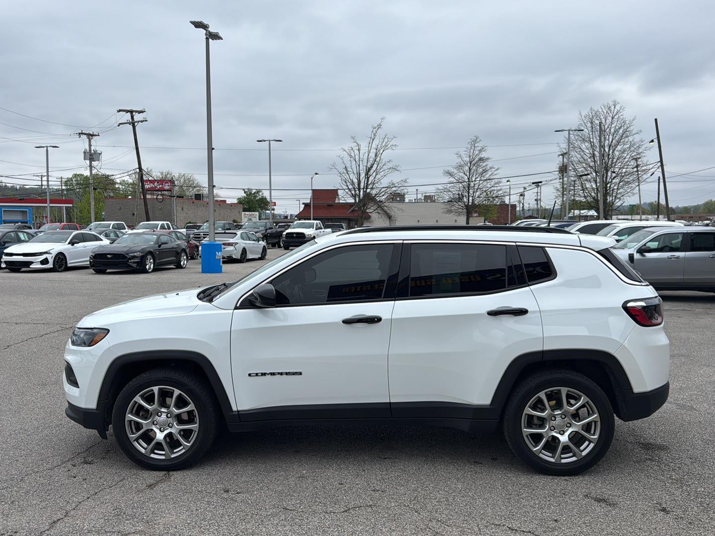 2022 Jeep Compass Latitude Lux