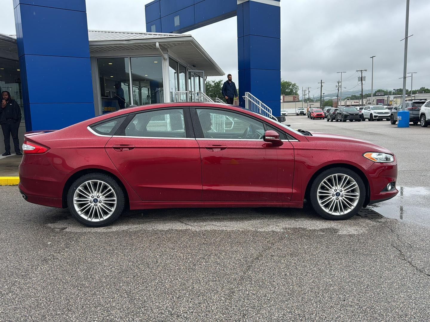 2016 Ford Fusion SE