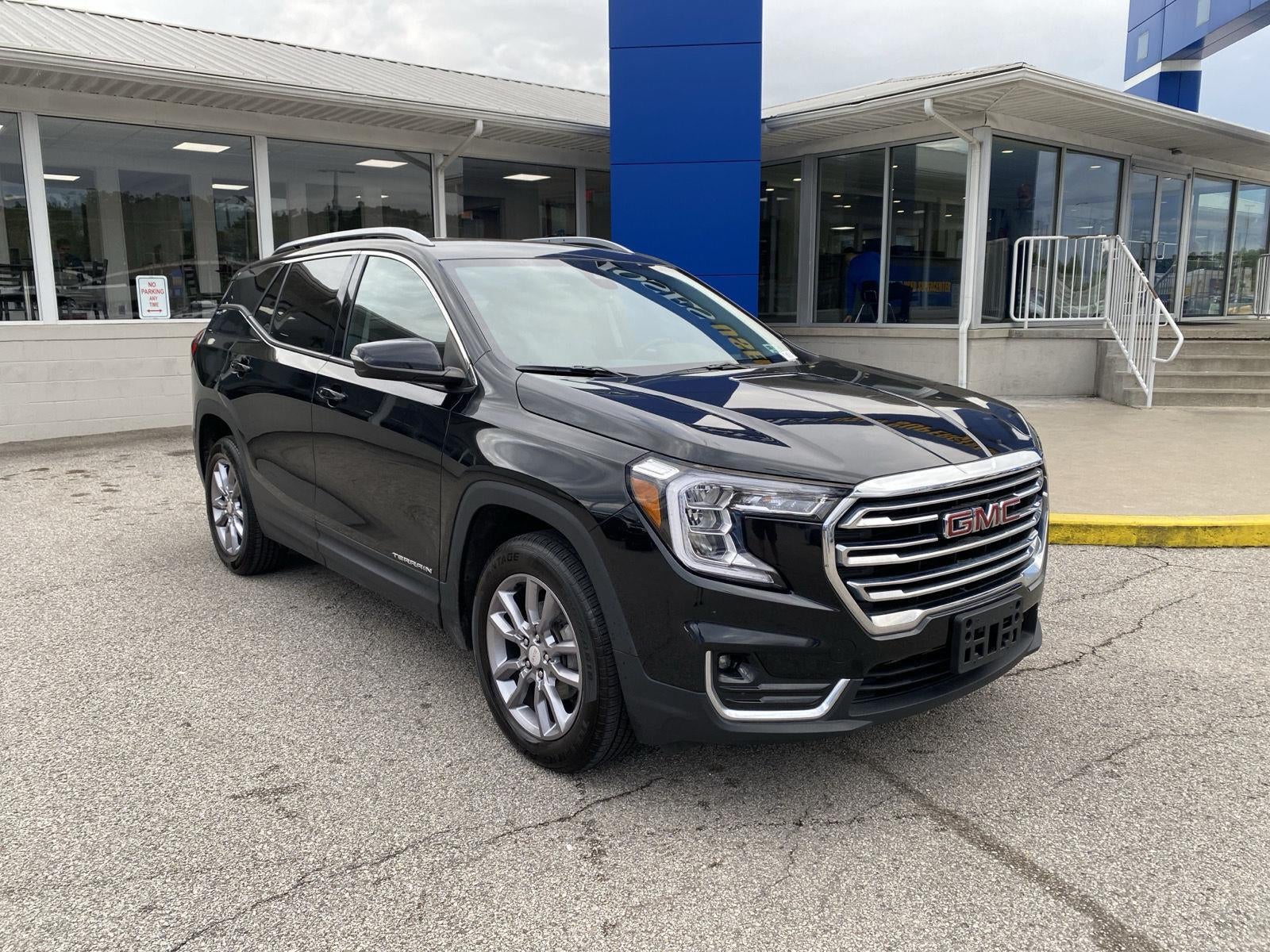 2024 GMC Terrain SLT
