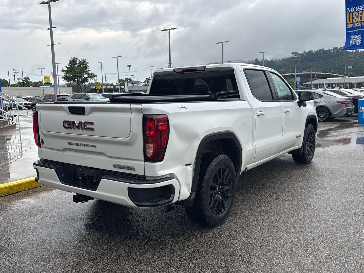 2022 GMC Sierra 1500 Limited Elevation