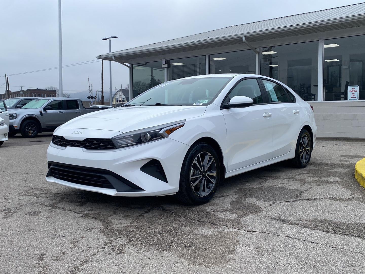 2022 Kia Forte LXS