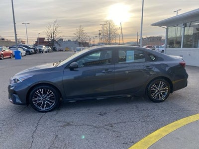 2023 Kia Forte GT-Line