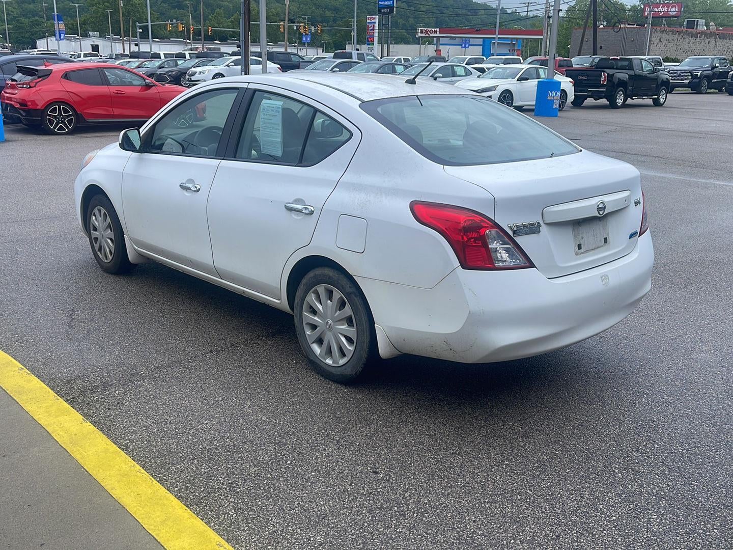 2012 Nissan Versa SV