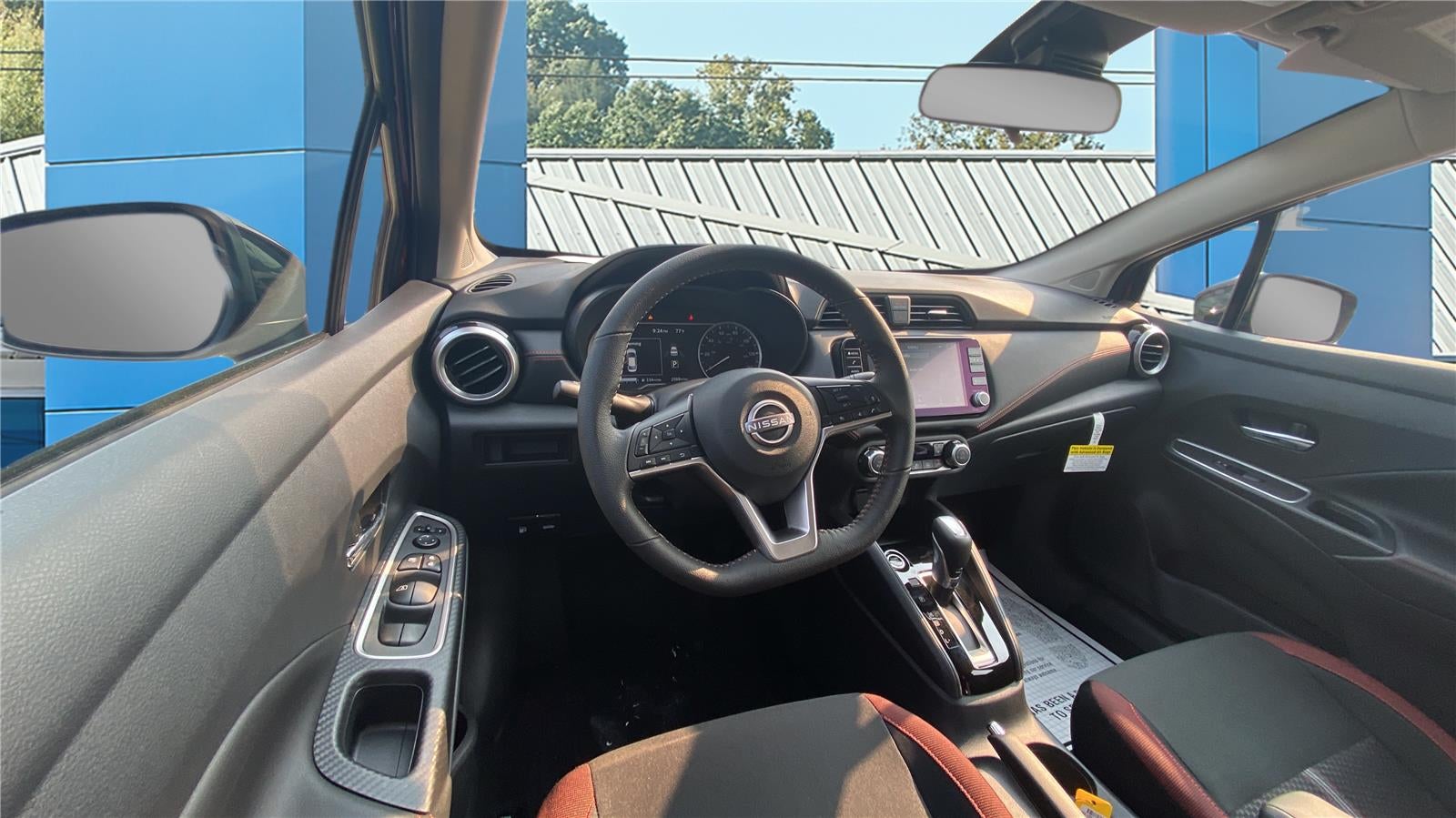 2025 Nissan Versa SR