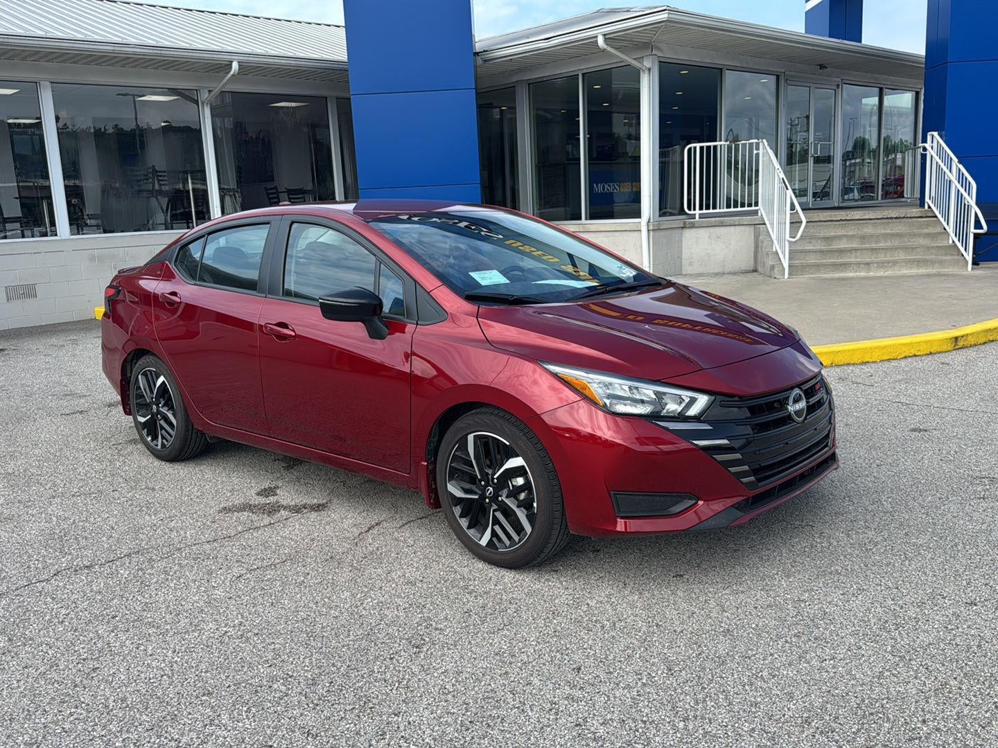 2025 Nissan Versa SR