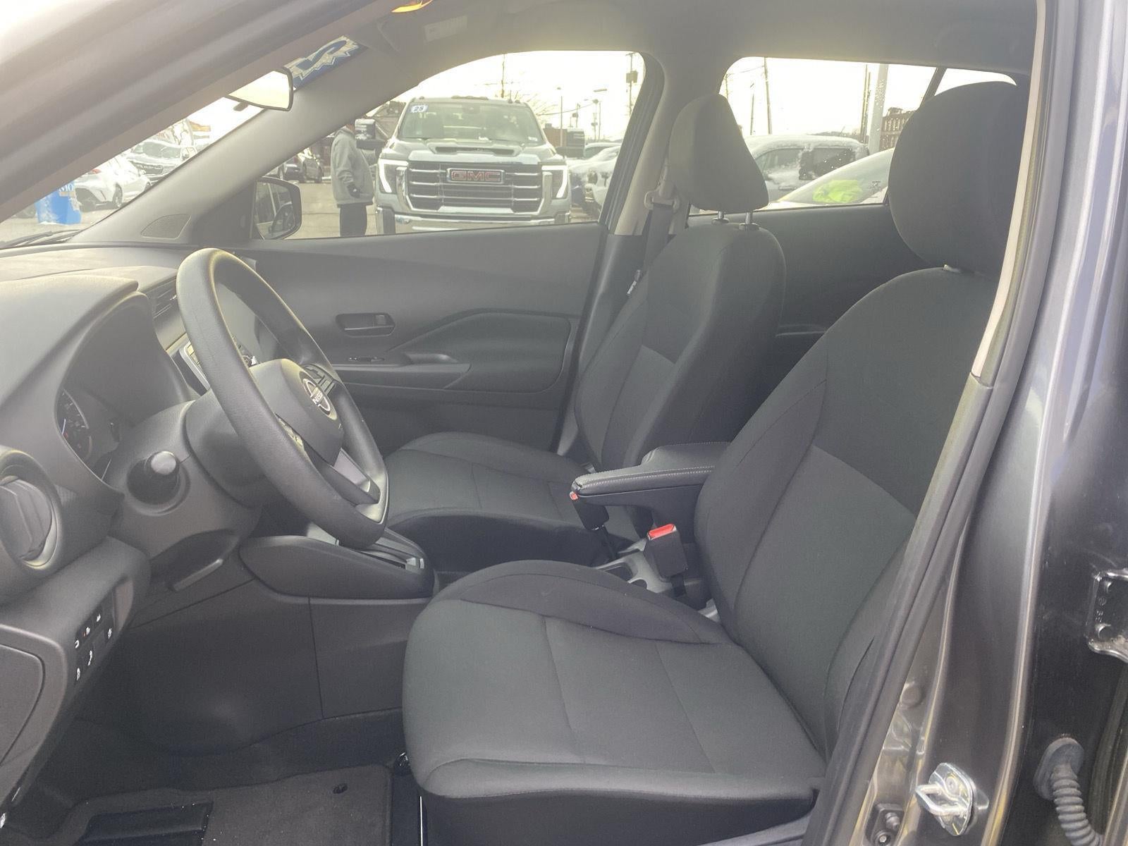 2024 Nissan Kicks S