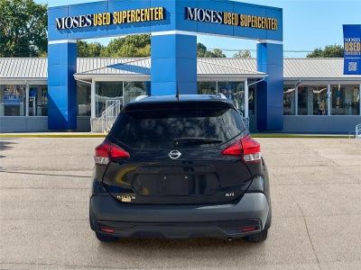 2019 Nissan Kicks SR