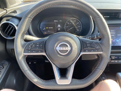 2024 Nissan Kicks SR