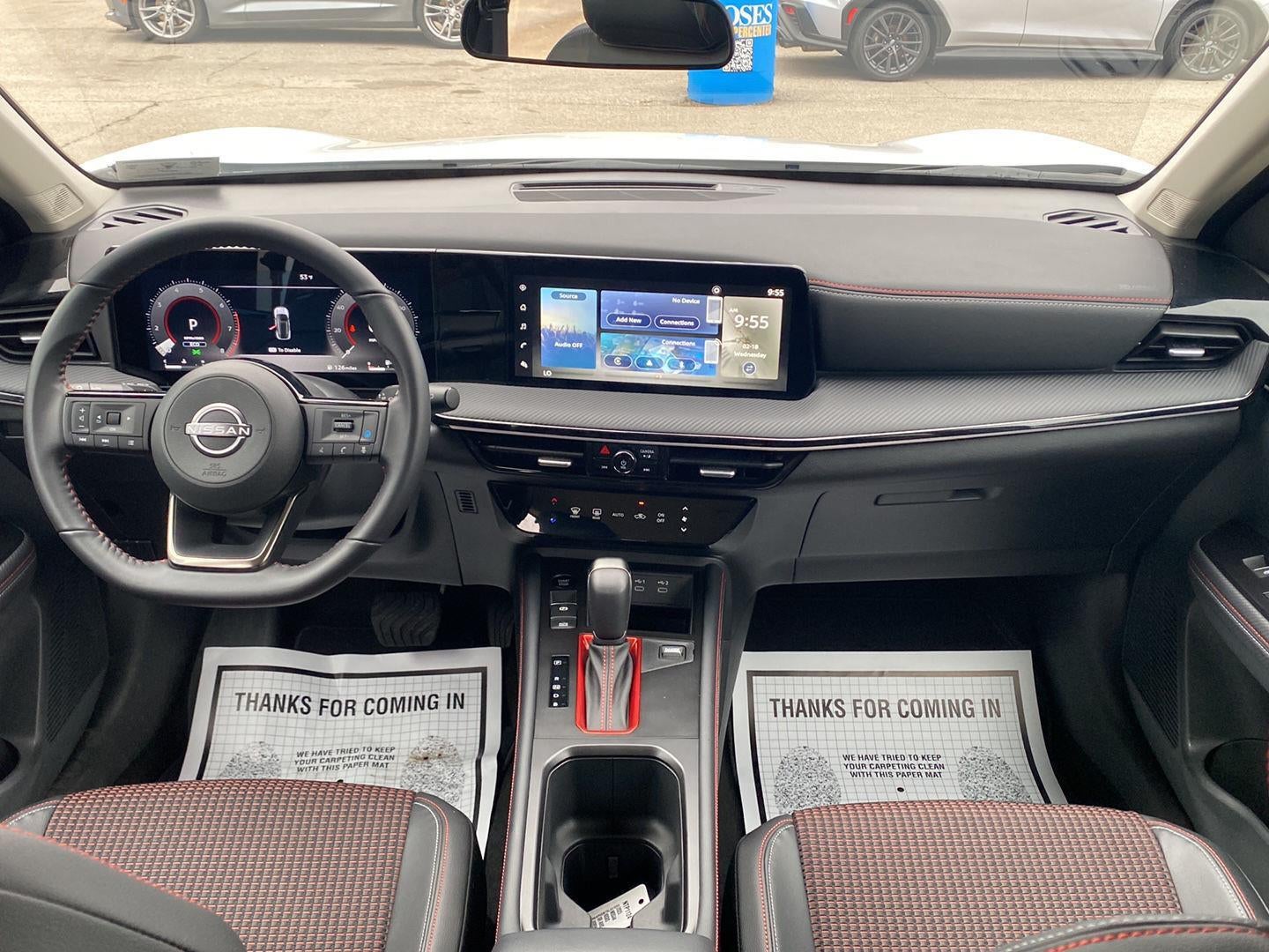 2025 Nissan Kicks SR