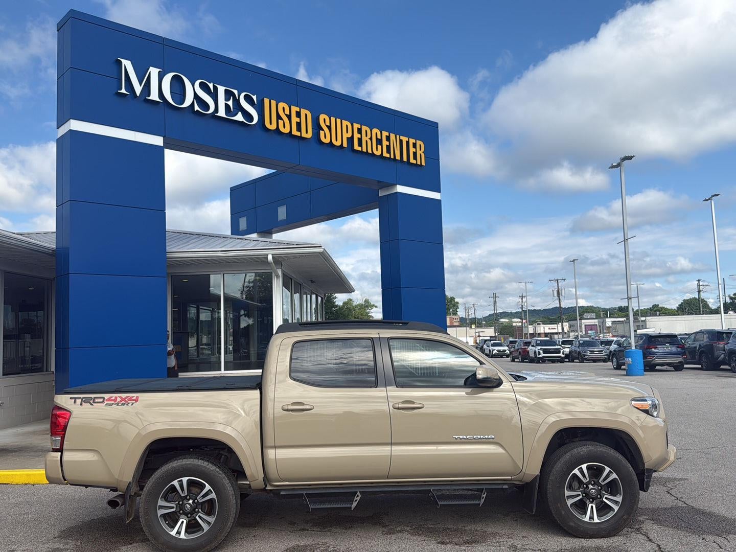 2019 Toyota TACOMA 4WD Base