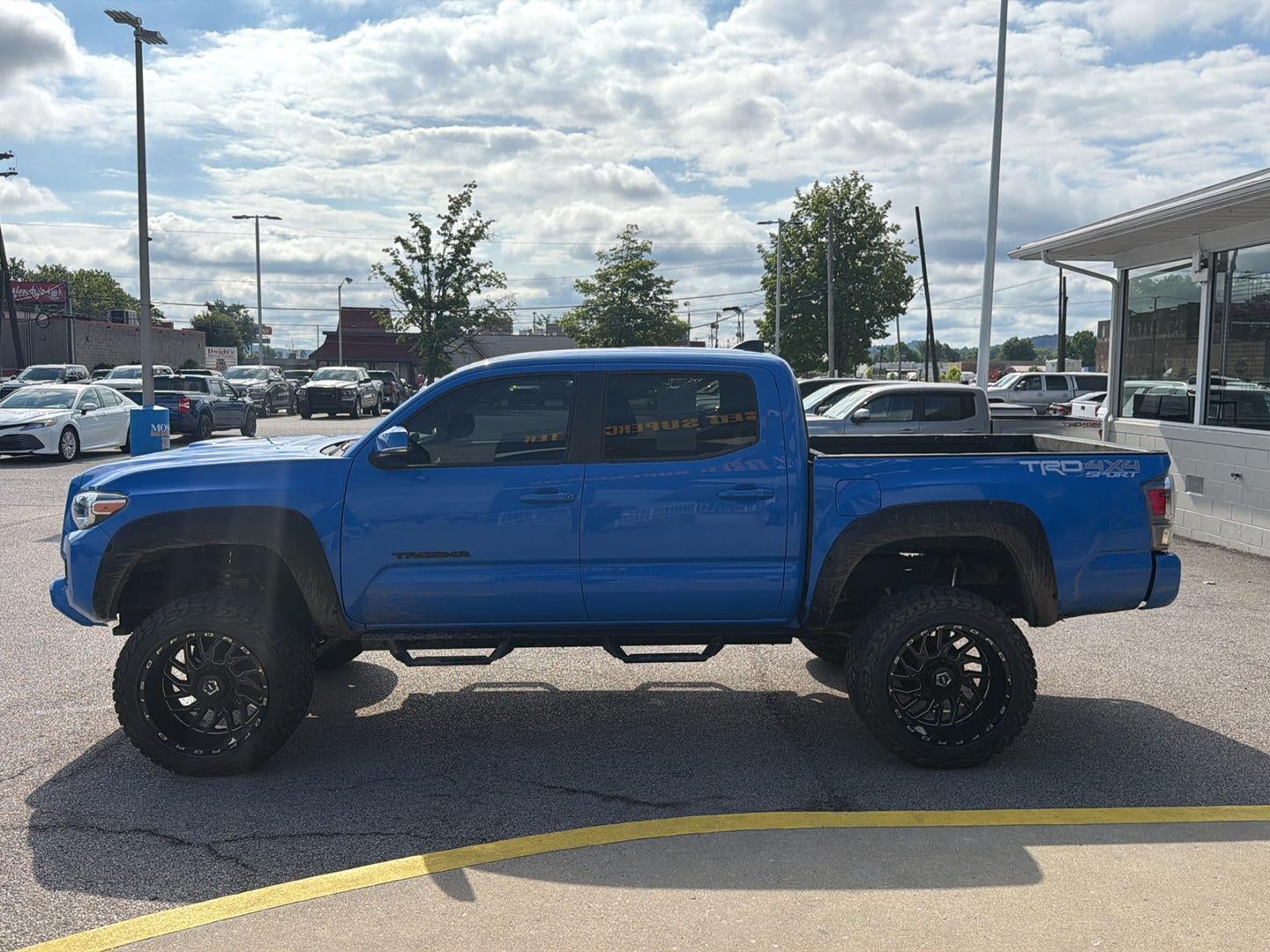 2021 Toyota TACOMA 4WD TRD SPORT DOUBLE CAB 5' B