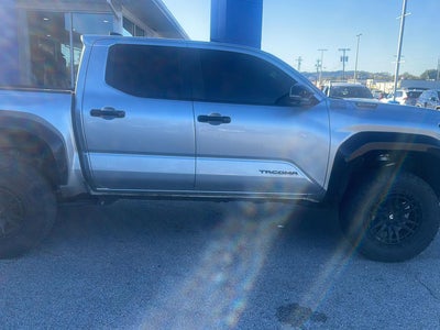 2024 Toyota Tacoma TRD Off-Road HV