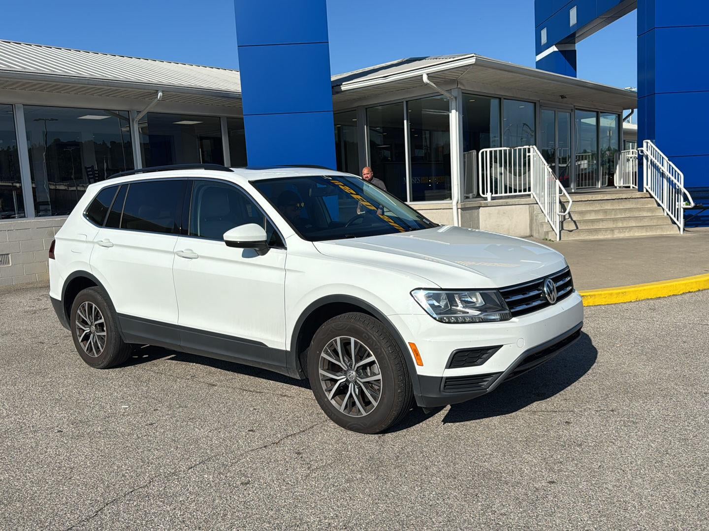 2019 Volkswagen Tiguan SEL R-Line Black