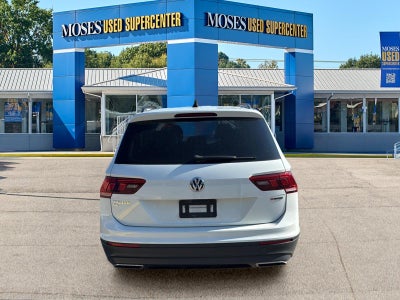 2019 Volkswagen Tiguan SEL R-Line Black