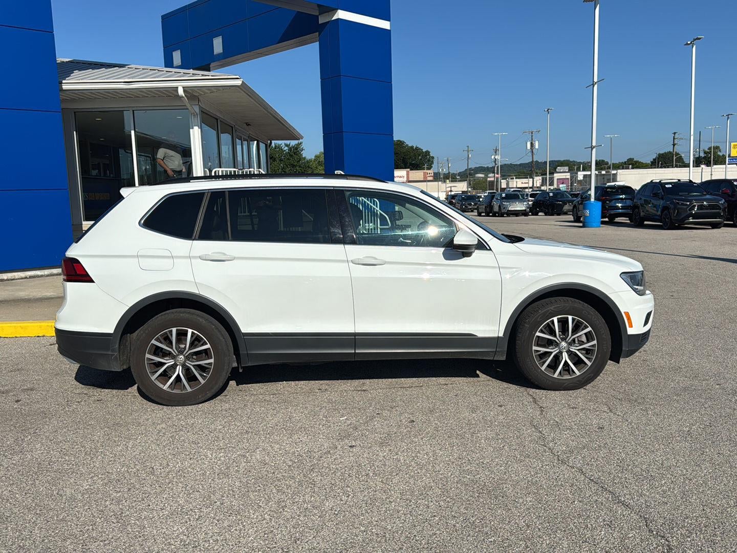 2019 Volkswagen Tiguan SEL R-Line Black