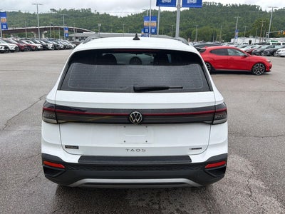 2025 Volkswagen Taos S