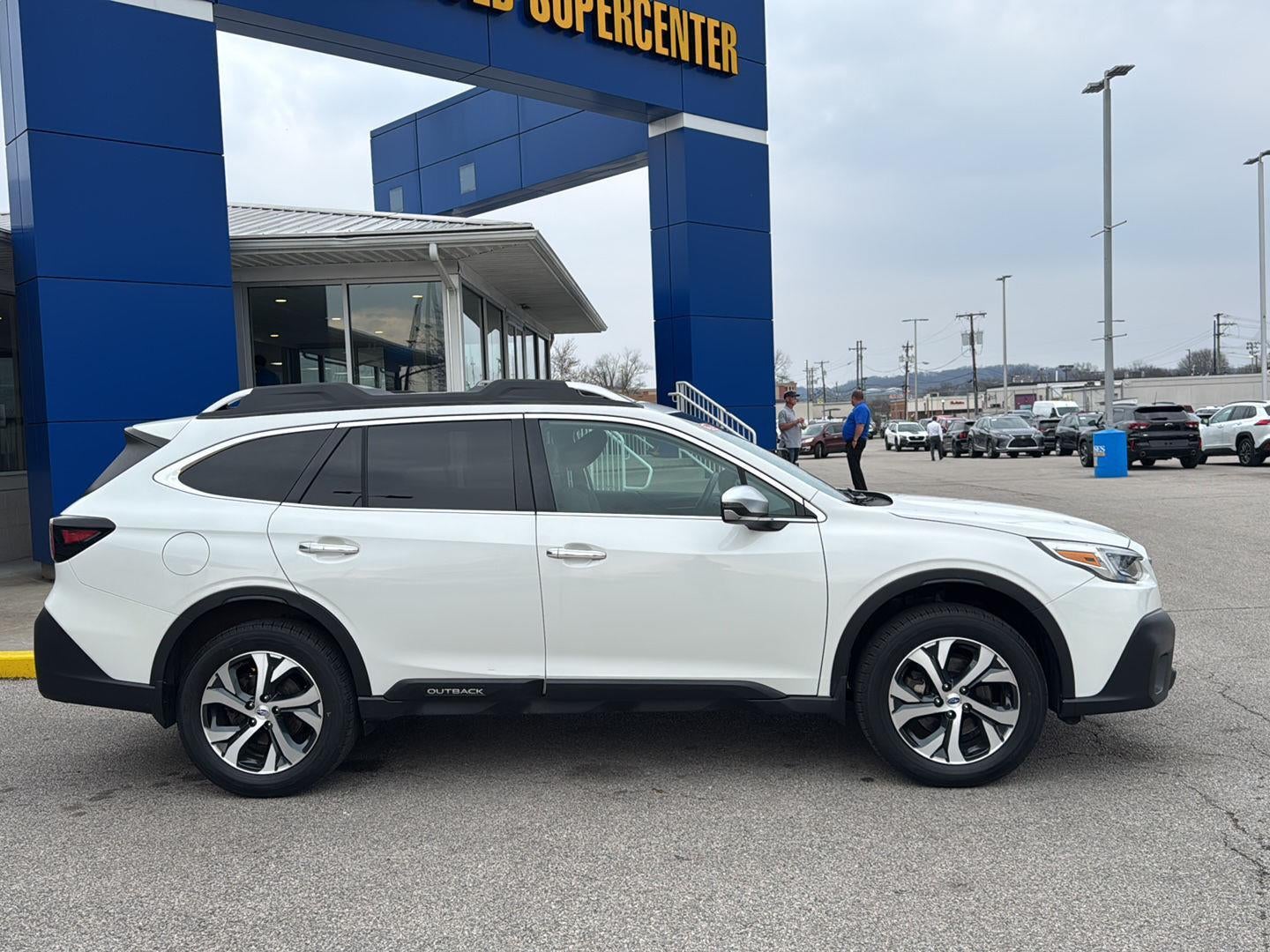 2021 Subaru Outback Touring