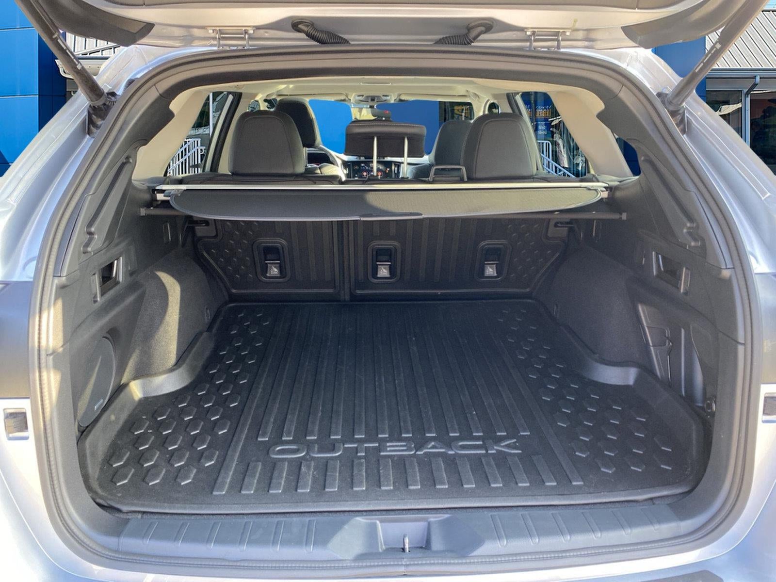 2025 Subaru Outback Limited XT