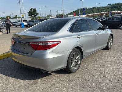 2016 Toyota Camry SE