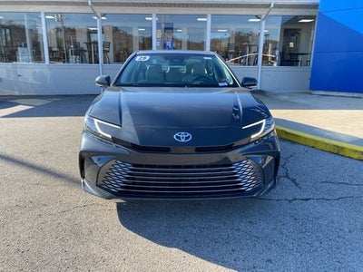 2025 Toyota Camry XLE