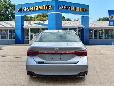 2020 Toyota AVALON SEDAN