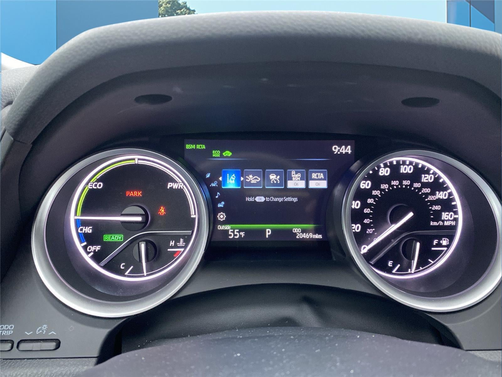 2024 Toyota Camry Hybrid XLE