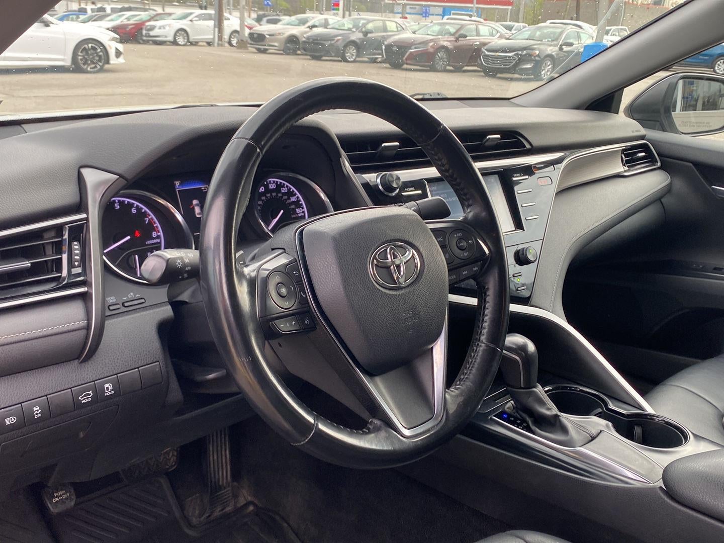 2020 Toyota Camry SE