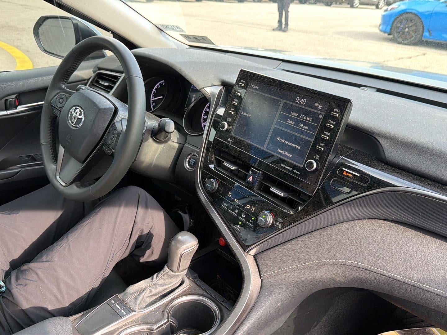 2022 Toyota Camry SE