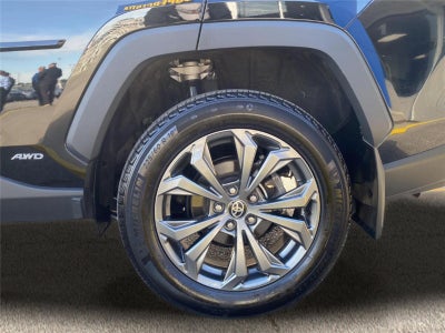 2024 Toyota RAV4 Hybrid XLE Premium