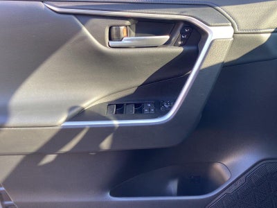 2025 Toyota RAV4 Hybrid XSE