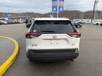 2025 Toyota RAV4 Hybrid XLE