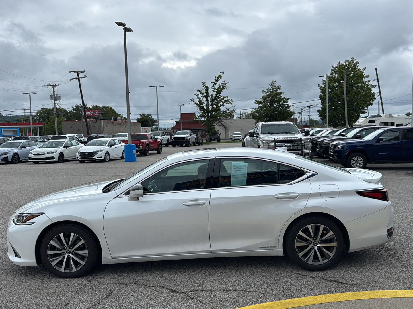 2021 Lexus ES ES 300h