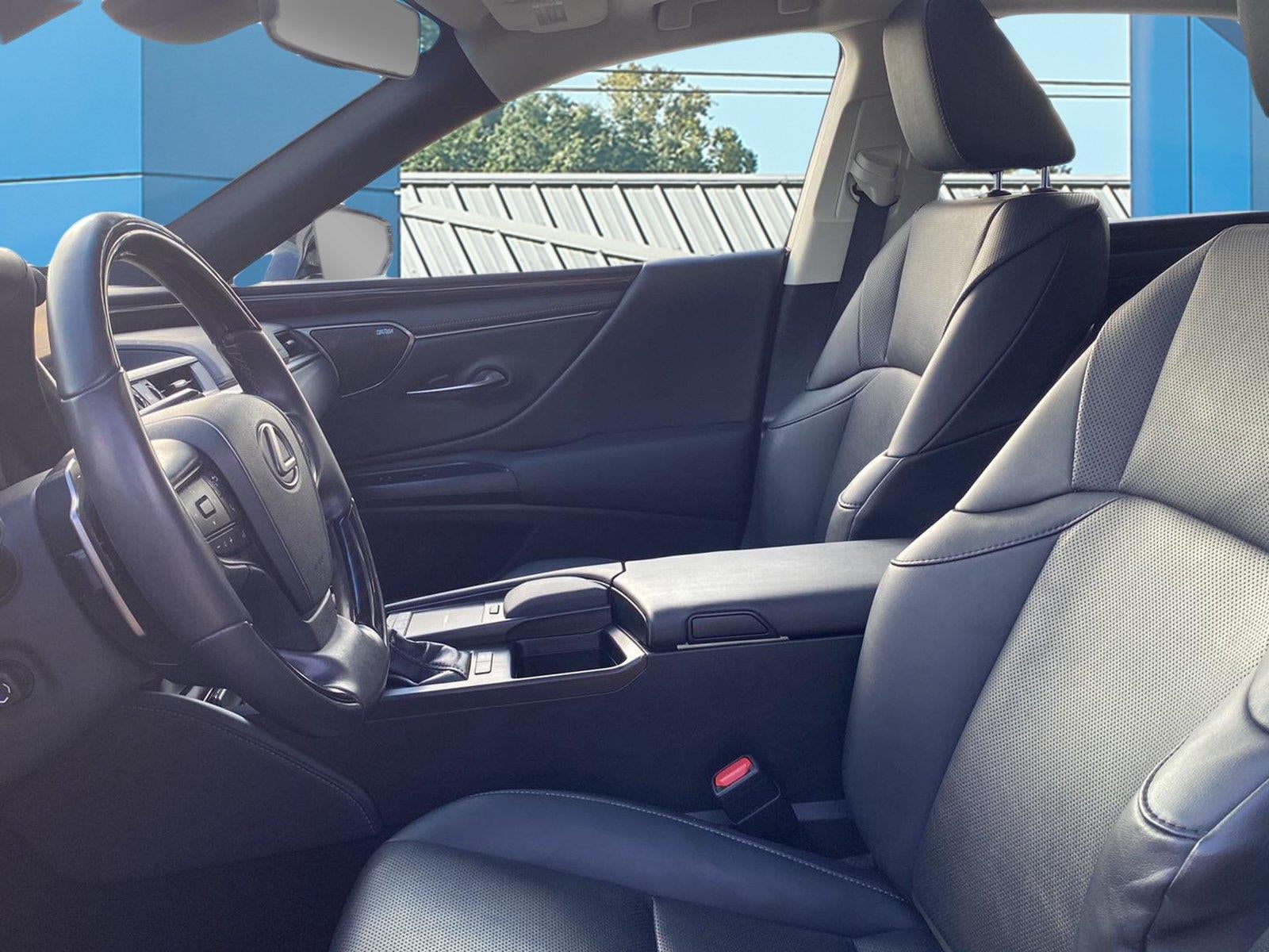 2021 Lexus Es ES 300h