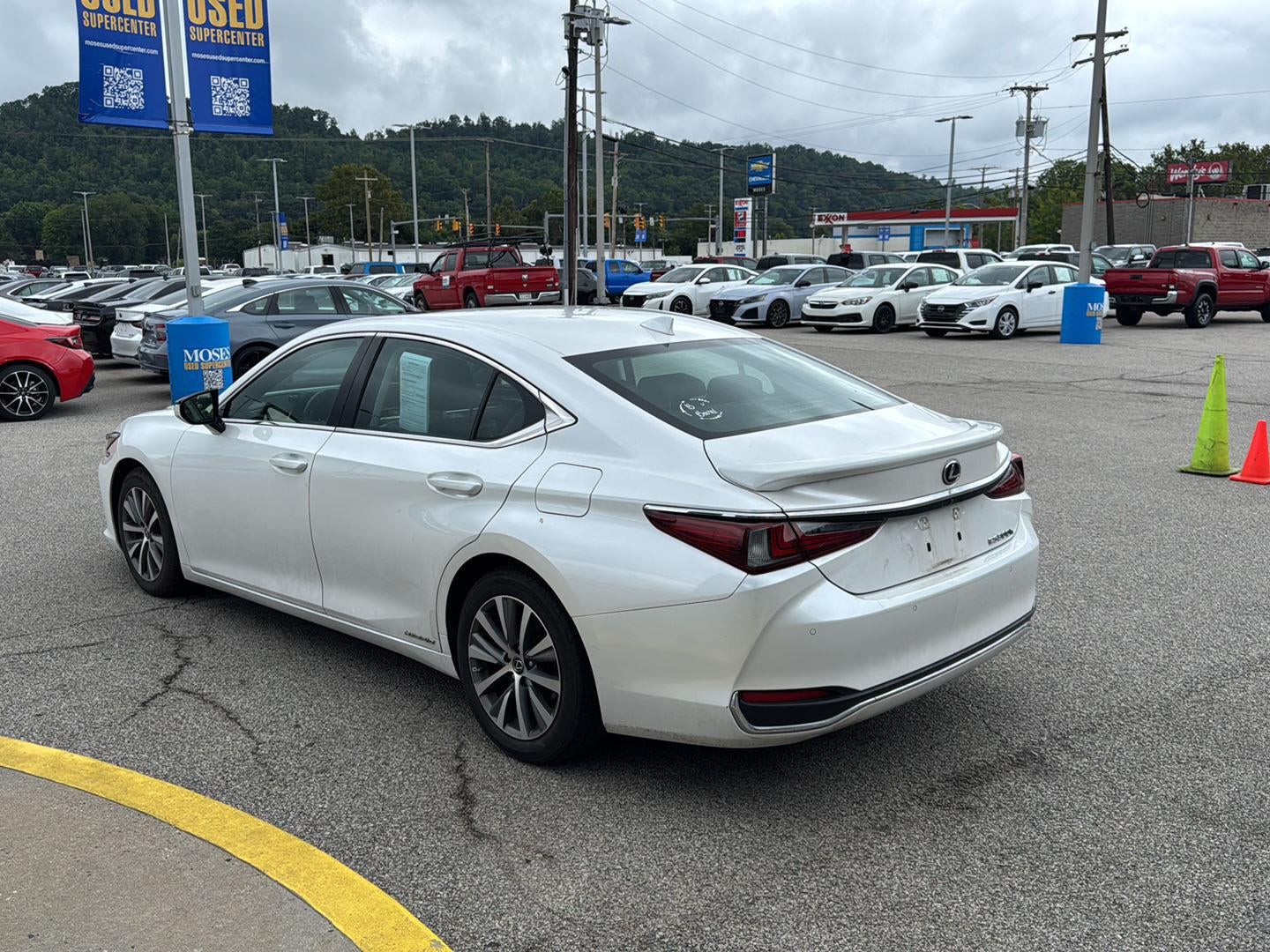 2021 Lexus ES ES 300h