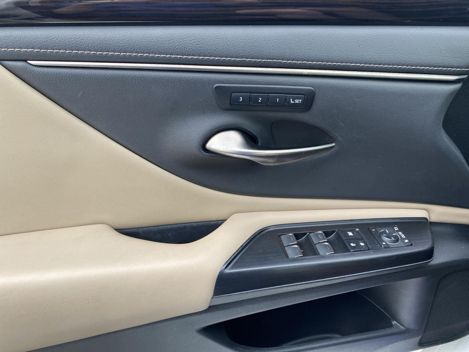 2021 Lexus ES ES 300h