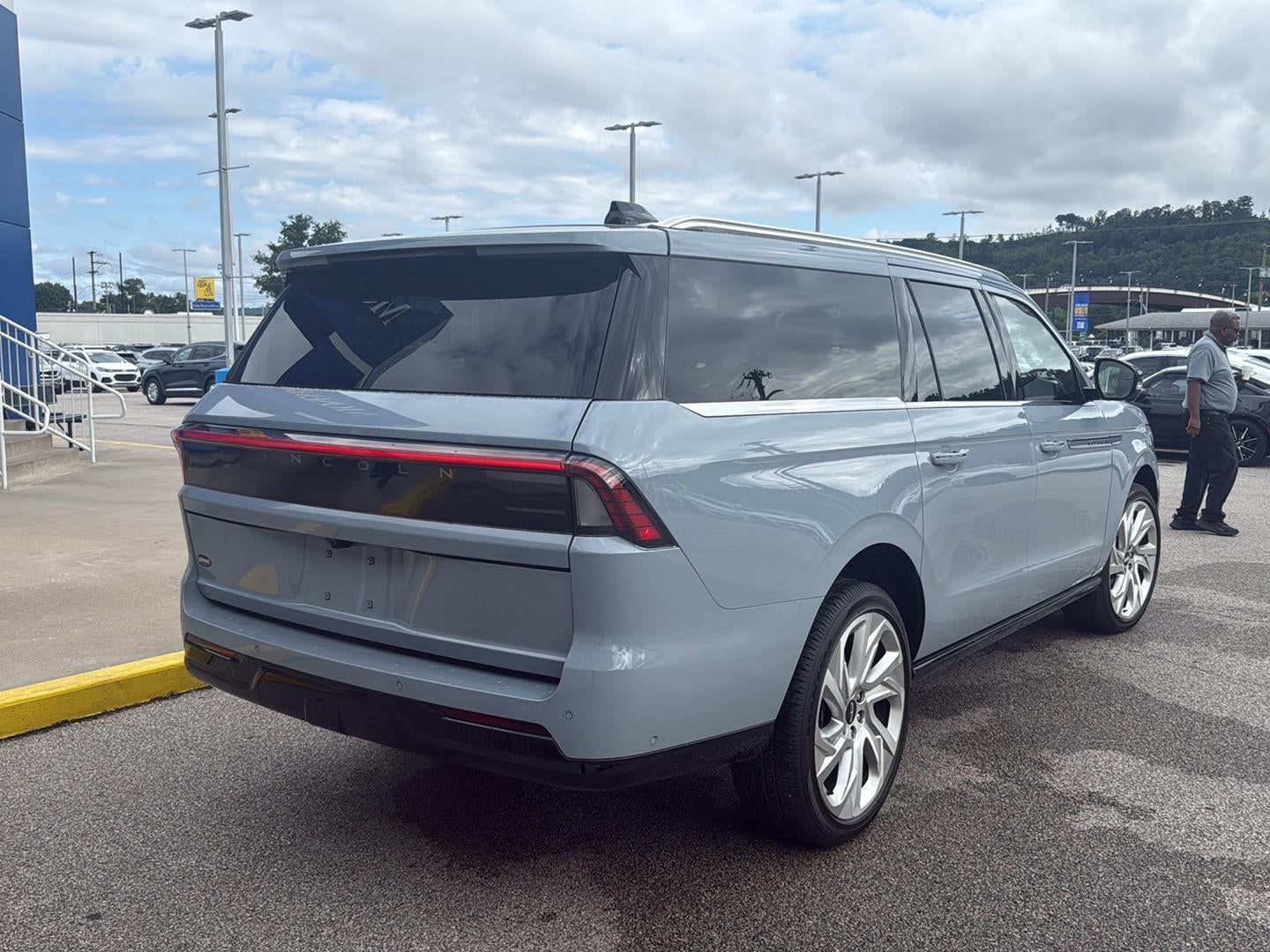 2025 Lincoln NAVIGATOR L RESERVE 4X4