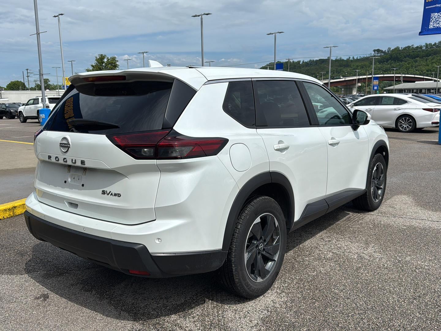 2024 Nissan Rogue SV