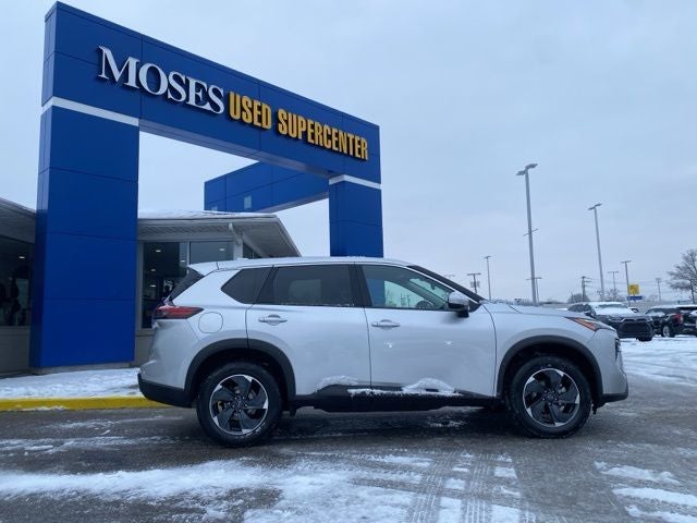 2025 Nissan Rogue SV