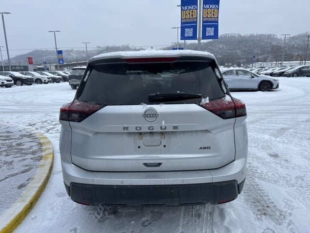 2025 Nissan Rogue SV